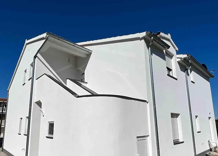 アパート Marija ヴォディツェ